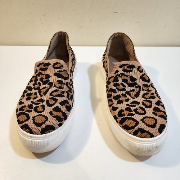 Steve Madden Mailer Animal Print Slip On shoes size 8.5 - Picture 2 of 11